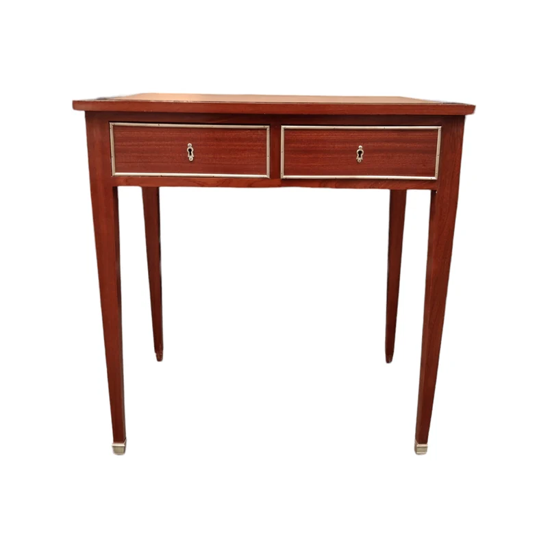 Extendable Bureau-Plat desk with Louis XVI leather cover