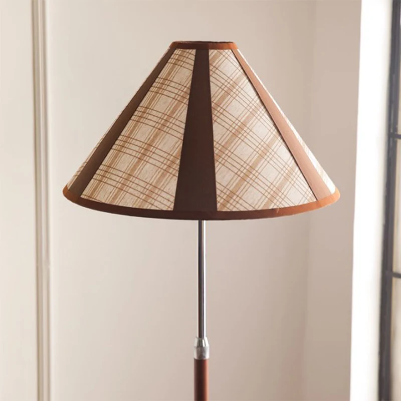 Traditional French Iron Marble Faux Leather Fabric Fan-Shaped 1-Light Standing Floor Lamp For Living Room & Bedroom