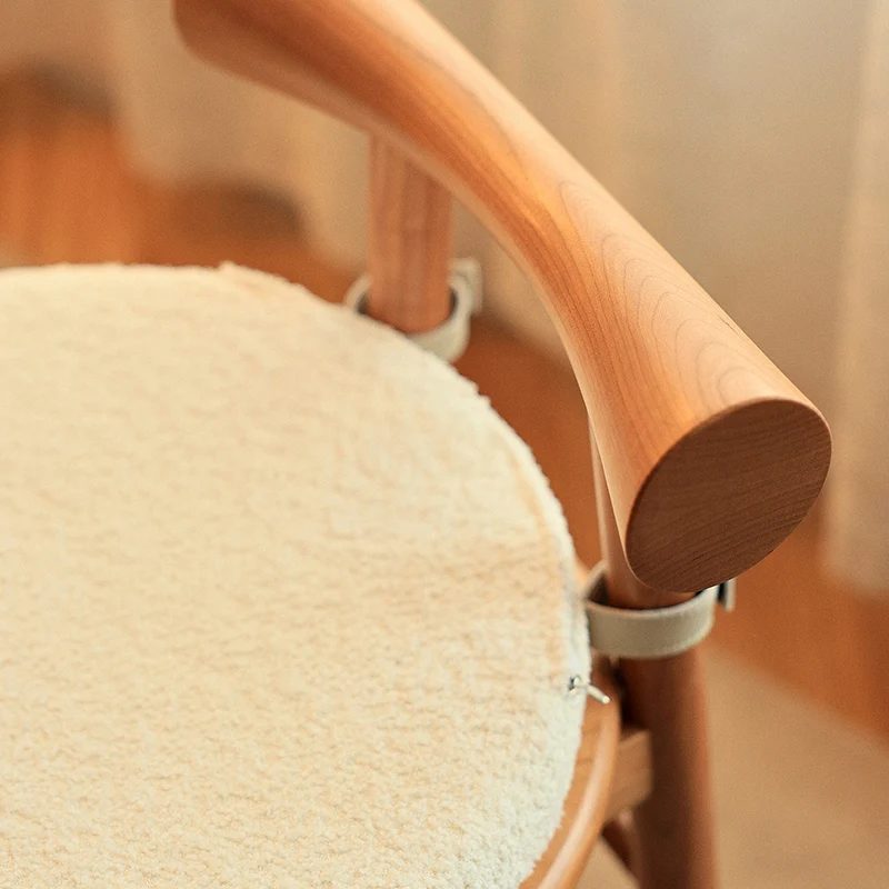 Traditional French Round Solid Rubberwood Sherpa Fabric Elegant Vanity Stool Backrest Armless For Bedroom