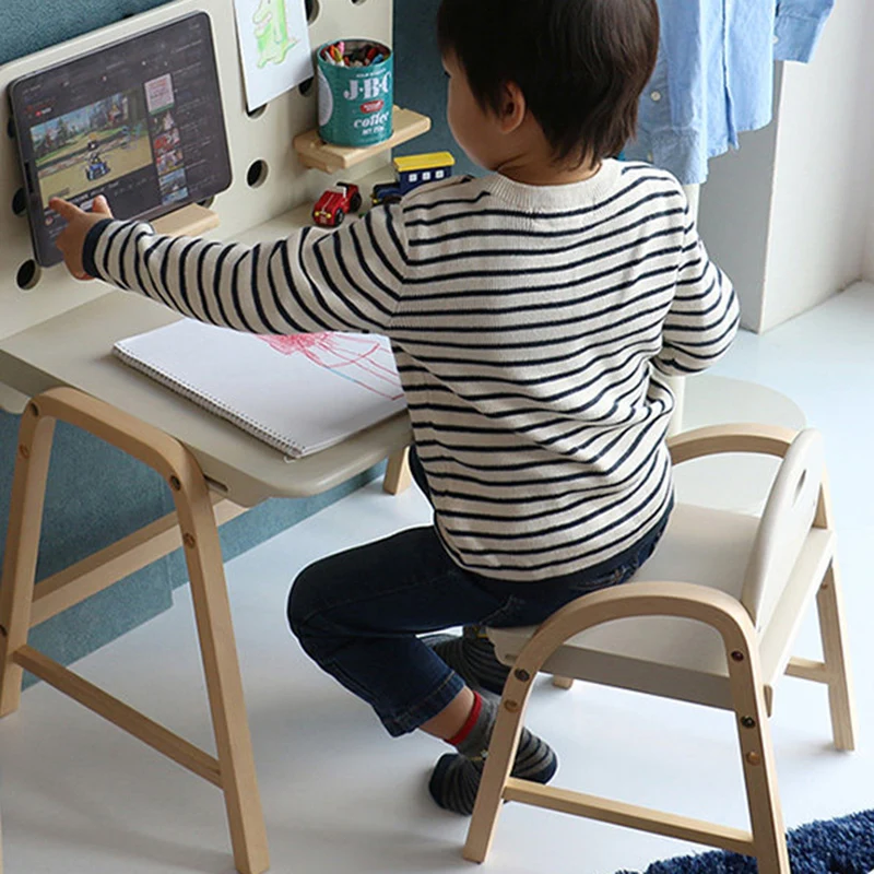 Contemporary Scandinavian Solid Wood Arc Liftable Kids Chair Backrest Armrest For Living Room