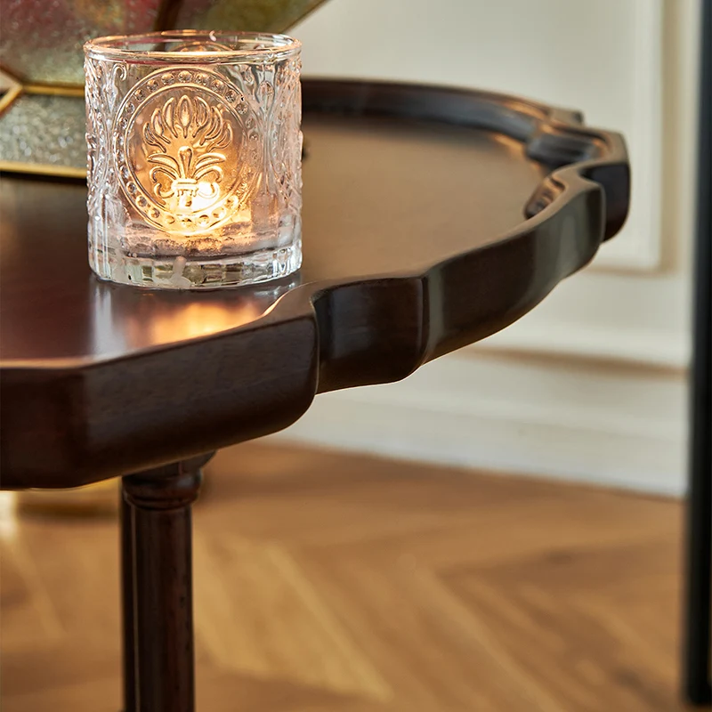 Traditional Chinese Rubberwood Scalloped Curved Side Table With 1 Tier For Living Room
