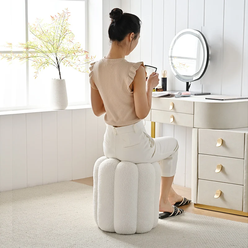 Contemporary Creative Soft Velvet Sherpa Fabric Pumpkin-Shaped Plywood Vanity Stool For Bedroom