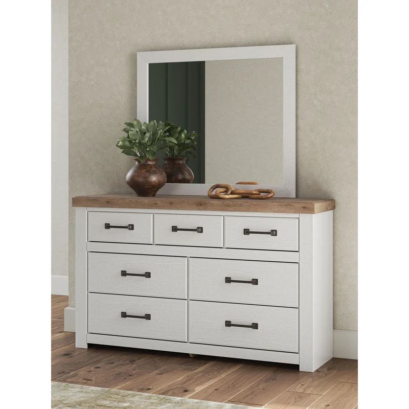 Benchcraft Savonport 7-Drawer Dresser with Mirror B4615-31/B4615-36