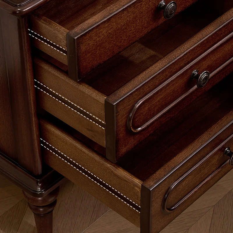 Traditional Vintage Rectangular Mahogany Rubberwood Multi-Layer Plywood Nightstand 3-Drawer For Bedroom