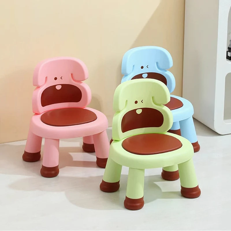 Modern Art Deco Cartoon Dog-Shaped PP Plastic Kids Low Stool Backrest Armless For Living Room
