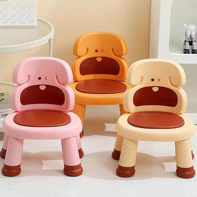 Modern Art Deco Cartoon Dog-Shaped PP Plastic Kids Low Stool Backrest Armless For Living Room