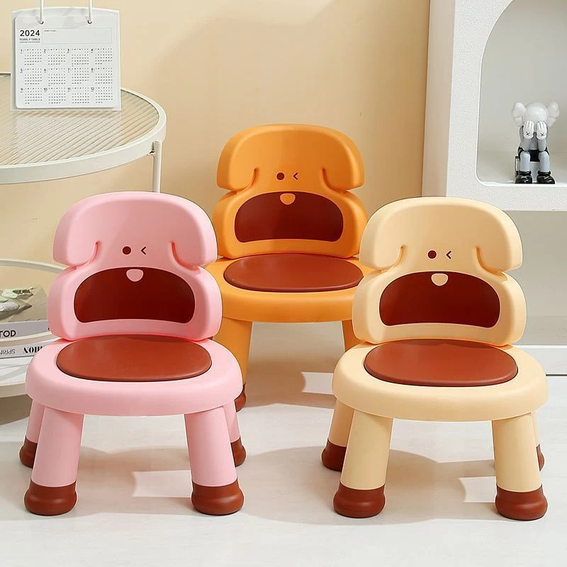 Modern Art Deco Cartoon Dog-Shaped PP Plastic Kids Low Stool Backrest Armless For Living Room
