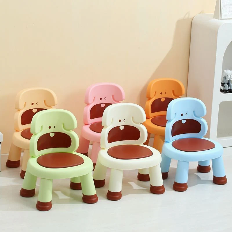 Modern Art Deco Cartoon Dog-Shaped PP Plastic Kids Low Stool Backrest Armless For Living Room