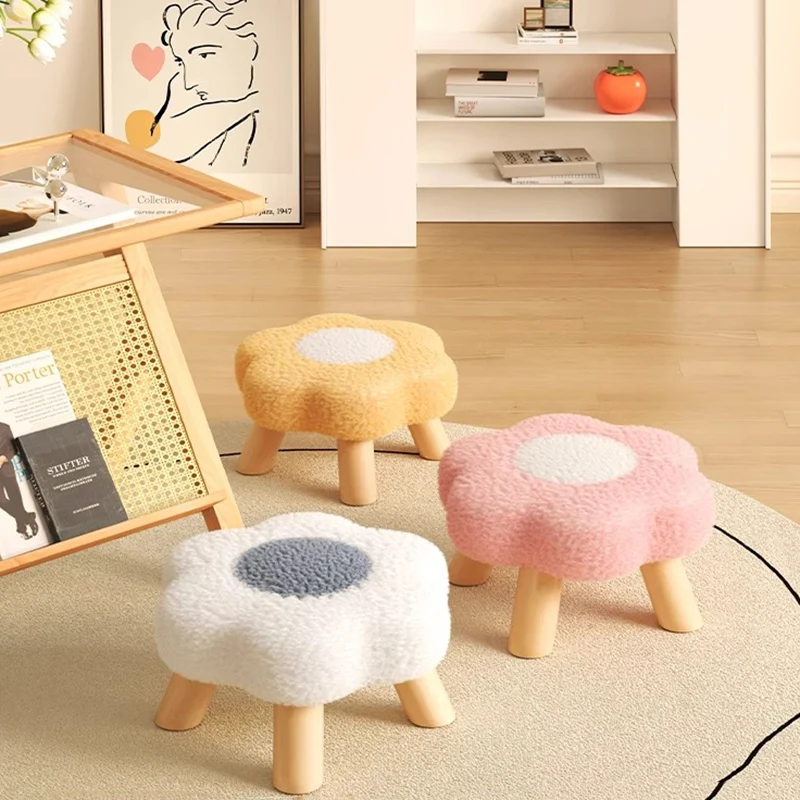 Contemporary Creative Kids Lamb Fleece Flower-Shaped Stackable Low Stool Backless Armless Design For Living Room & Bedroom
