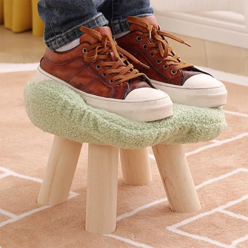 Contemporary Creative Kids Lamb Fleece Flower-Shaped Stackable Low Stool Backless Armless Design For Living Room & Bedroom