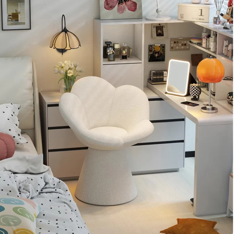 Contemporary Scandinavian Lamb Fleece Fabric Wood Sponge Round Petal-Shaped Swivel Backrest Armrest Vanity Stool For Living Room & Bedroom