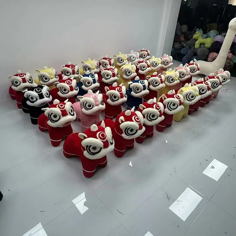 Traditional Chinese Velvet Iron Sponge Lion Dance Shape Stool For Living Room, Bedroom, Entryway