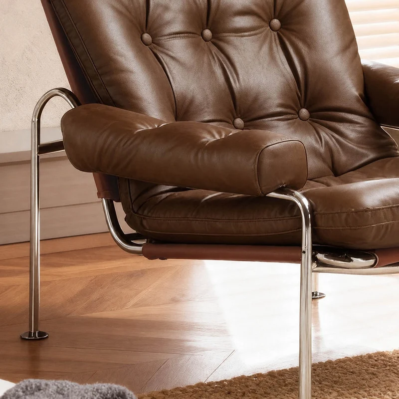 Modern Minimalist Curved Microfiber Leather Stainless Steel Sponge Accent Chair Backrest Armrest For Living Room