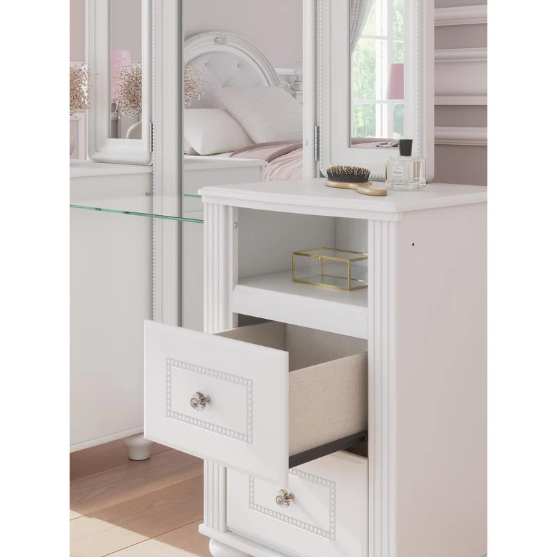 Signature Design by Ashley Kozlani Vanity Set PCB1819-22/PCB1819-22/PCB1819-25