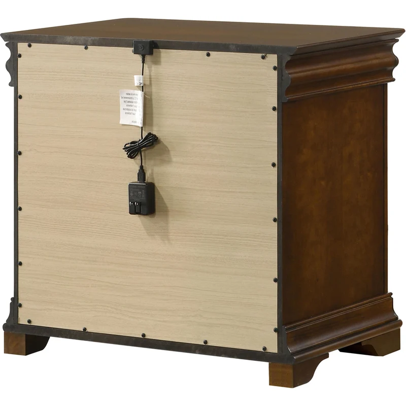 Coaster Furniture Garland 205302 3-drawer Nightstand Bedside Table - Brown Cherry