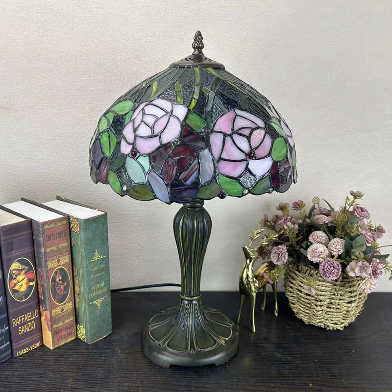 Traditional Tiffany Metal Glass Dome Grape Flower Dragonfly Butterfly 1-Light Table Lamp For Bedside