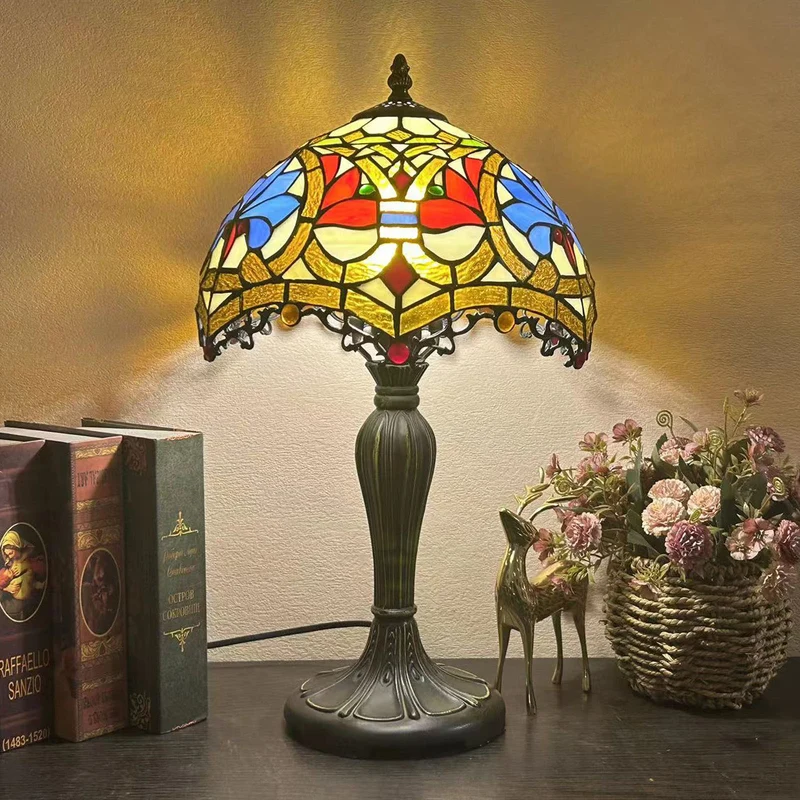 Traditional Tiffany Metal Glass Dome Grape Flower Dragonfly Butterfly 1-Light Table Lamp For Bedside