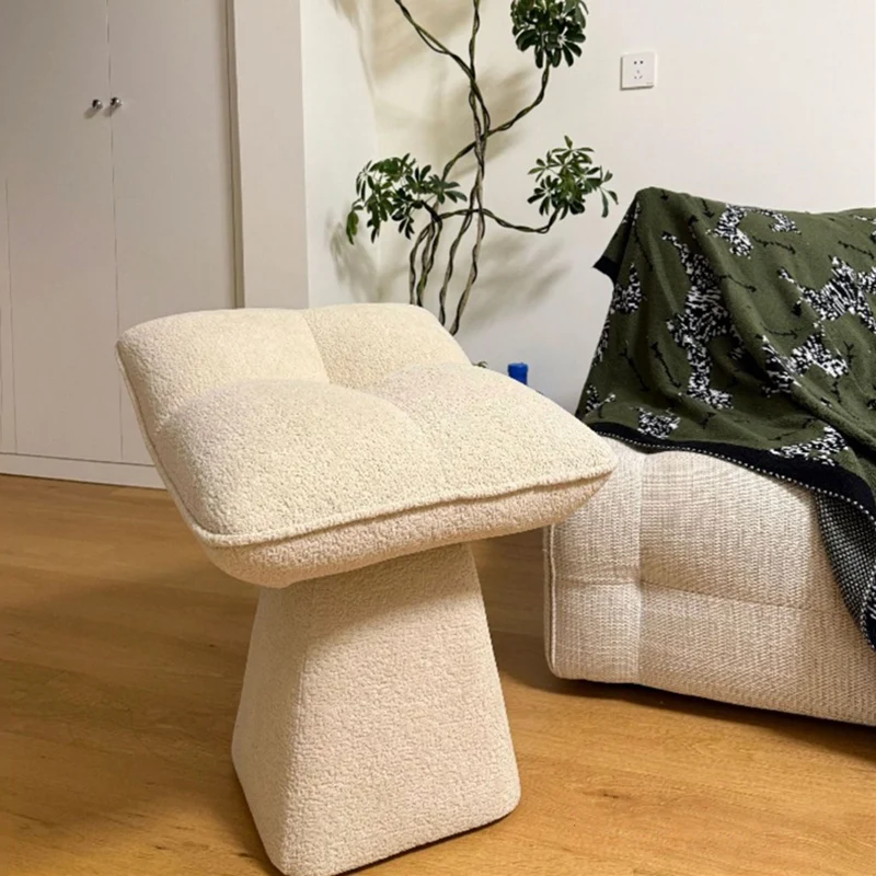 Contemporary Nordic Four-Leaf Clover Shape Chenille Plywood Rotatable Vanity Stool Backless For Bedroom
