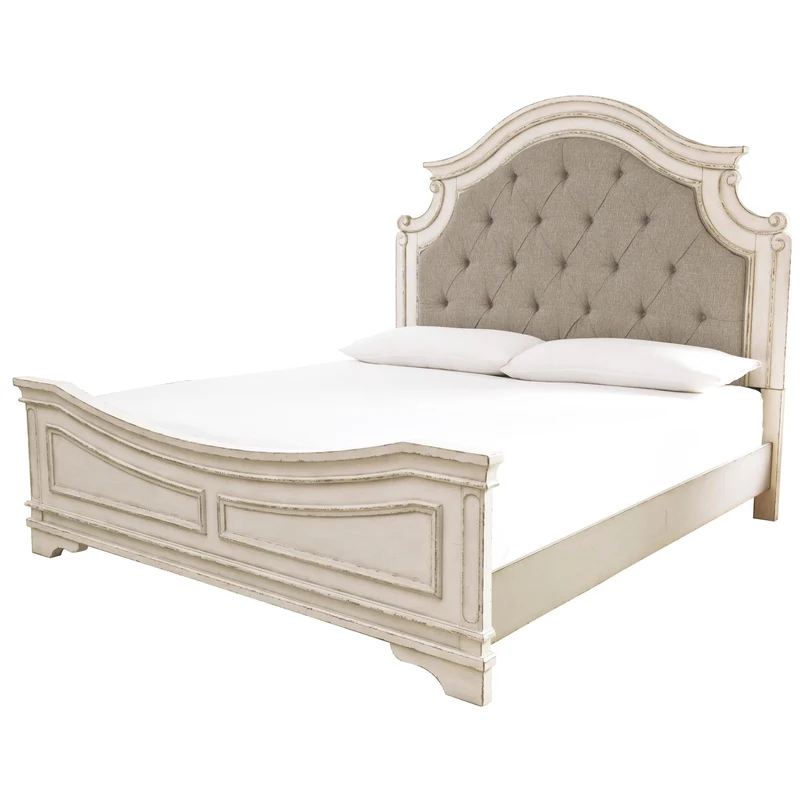 Signature Design by Ashley Realyn B743B31 6 pc California King Panel Bedroom Set
