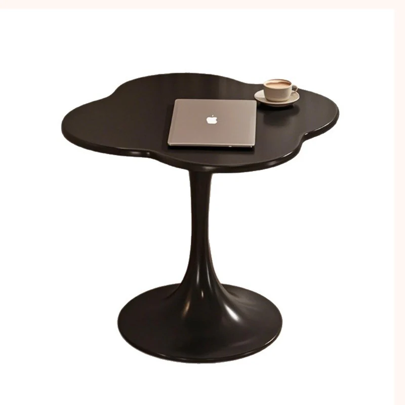 Contemporary Scandinavian Round Medium-Density Fiberboard Carbon Steel Quatrefoil-Shaped Side Table For Living Room