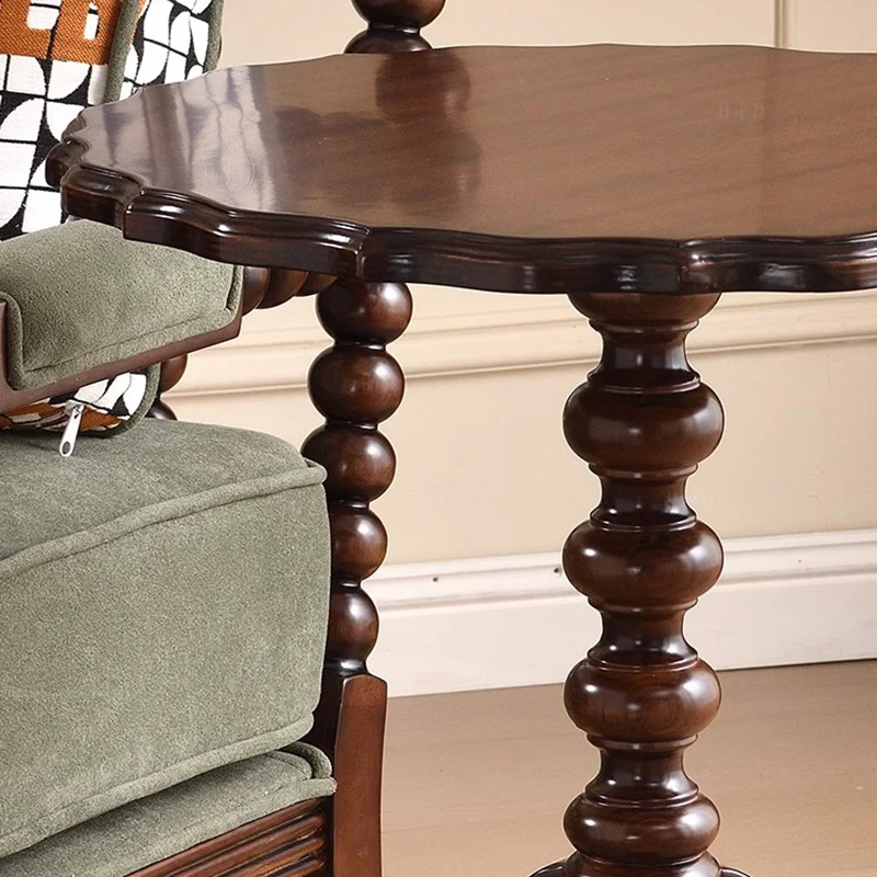 Traditional European Round Plywood Rubberwood Side Table For Living Room