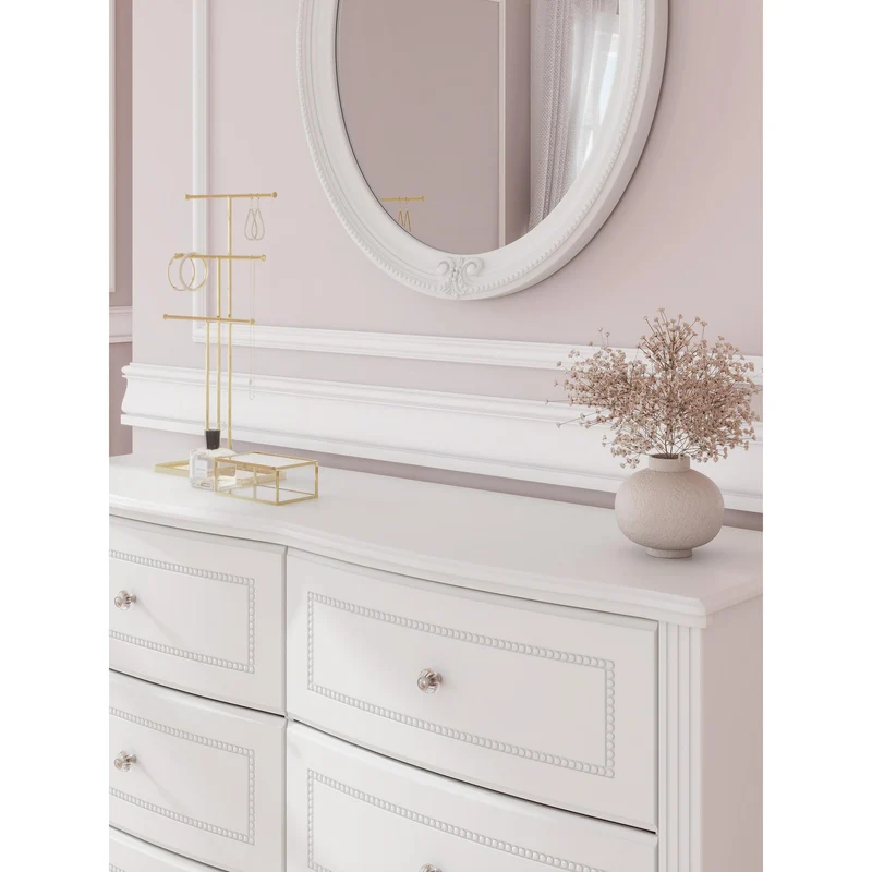 Signature Design by Ashley Kozlani 6-Drawer Dresser PCB1819-21