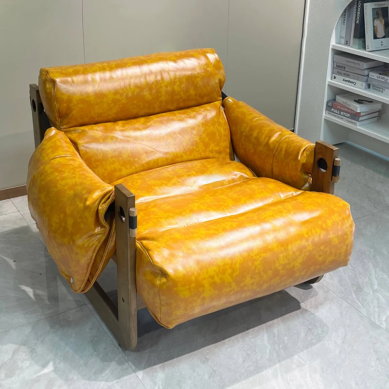 Traditional Vintage Accent Chair - Ash Or Oak Wood Frame Plush Cushion Armchair For Living Room