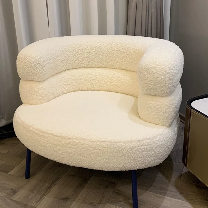 Contemporary Scandinavian Sherpa Fabric Carbon Steel Curved Oval Accent Chair Backrest And Armrests For Living Room