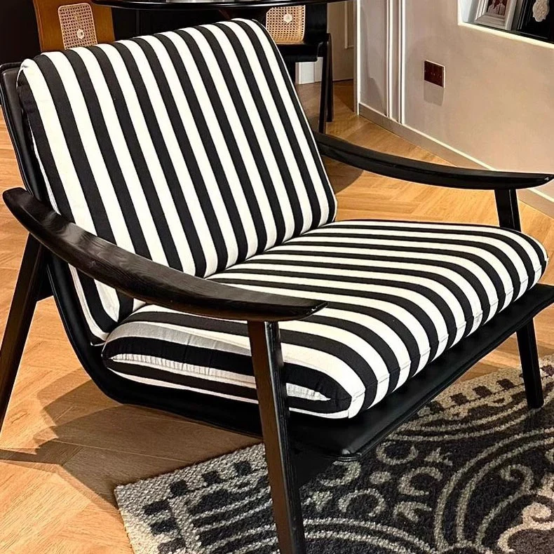 Contemporary Industrial Velvet Iron Cat Scratch Leather Rubberwood Frame Curved Accent Chair Backrest Armrest For Living Room