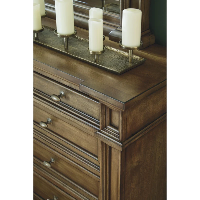Signature Design by Ashley Frantanna PCB949-31 Dresser