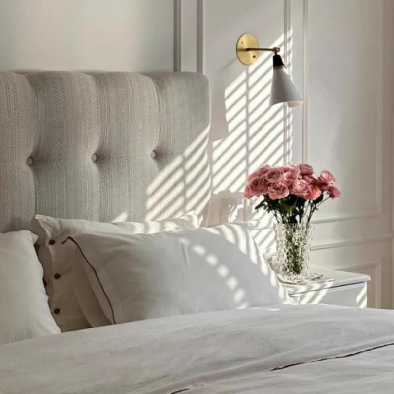 Modern Cream Soft Upholstered Headboard Fabric Bed Frame - Minimalist Elegant Clean Edges Bed For Your Bedroom