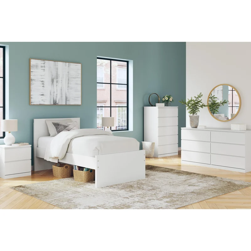 Signature Design by Ashley Onita EB9630-231 Six Drawer Dresser