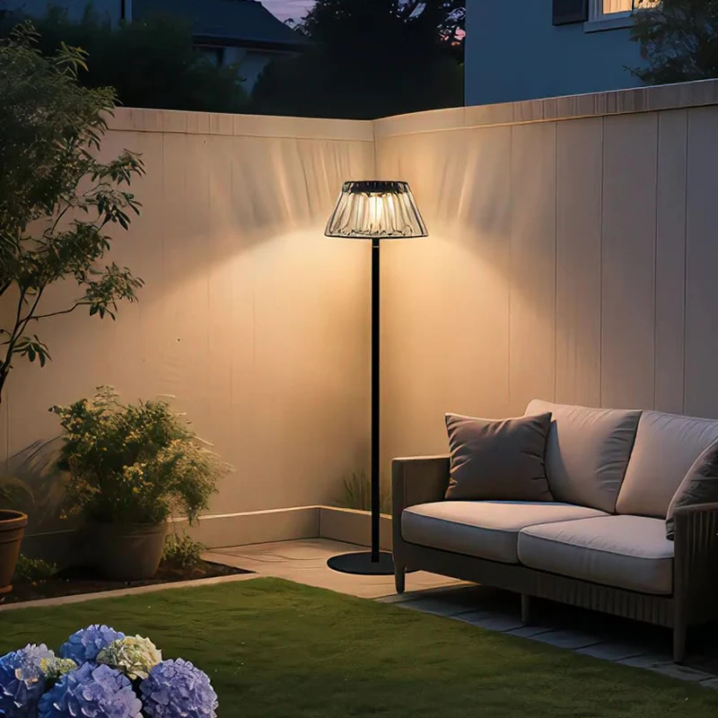 Contemporary Industrial Waterproof Solar USB Iron Glass Outdoor LED Standing Floor Lamp For Garden