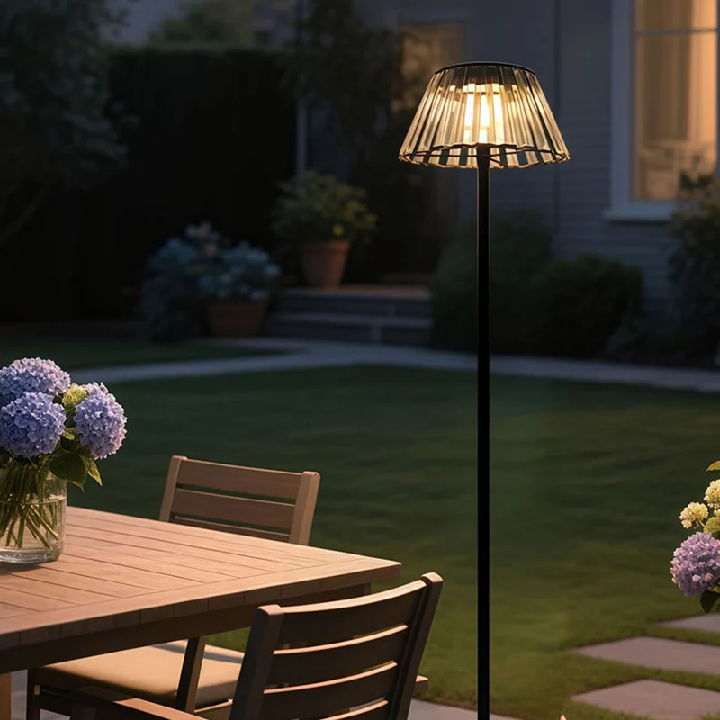 Contemporary Industrial Waterproof Solar USB Iron Glass Outdoor LED Standing Floor Lamp For Garden