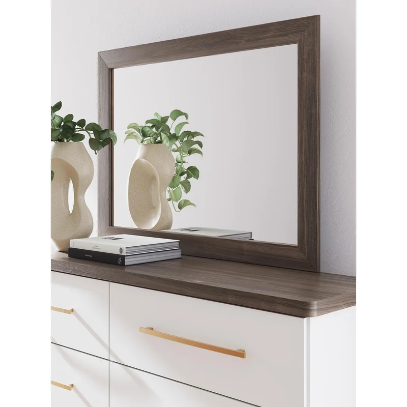 Signature Design by Ashley Kendanport PCB1108B1 Dresser and Mirror