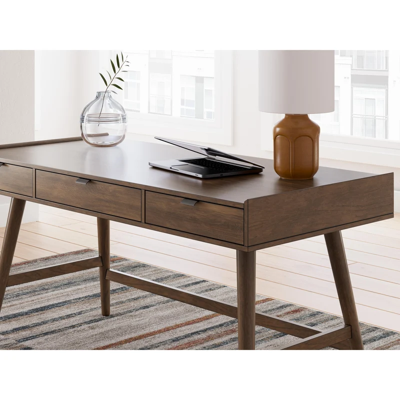 Signature Design by Ashley Lyncott H615-44 Home Office Desk