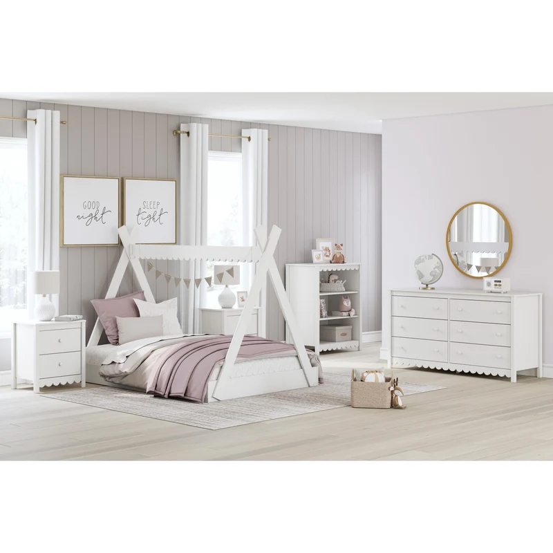 Signature Design by Ashley Hallityn EB1810-231 Six Drawer Dresser