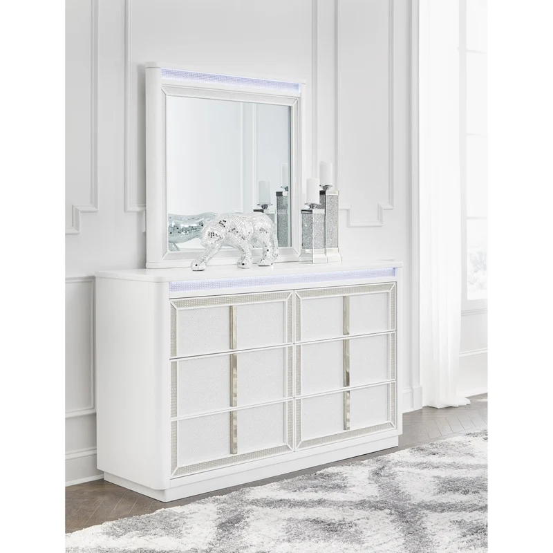 Signature Design by Ashley Chalanna B822-31 Dresser