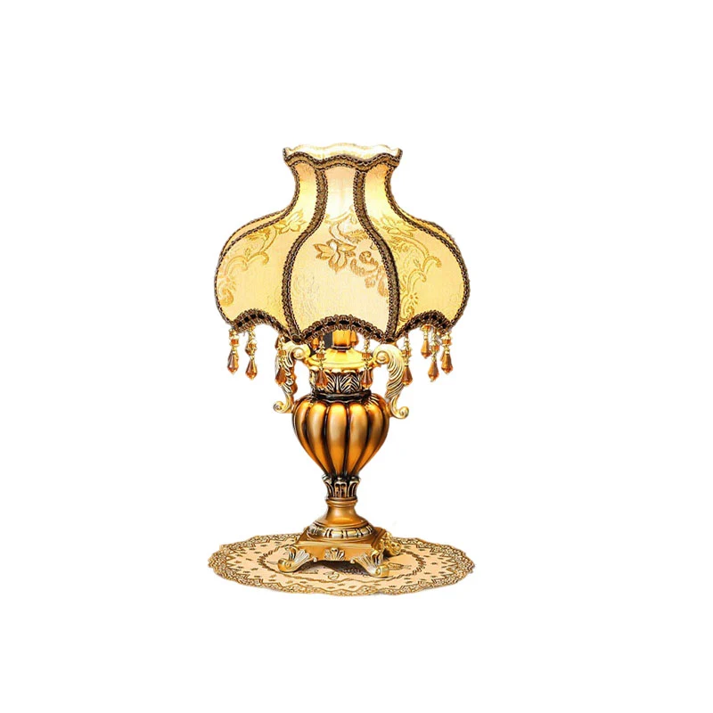 Traditional Luxury Flower-Shaped Cylindrical Metal Resin Fabric 1-Light Table Lamp For Bedroom