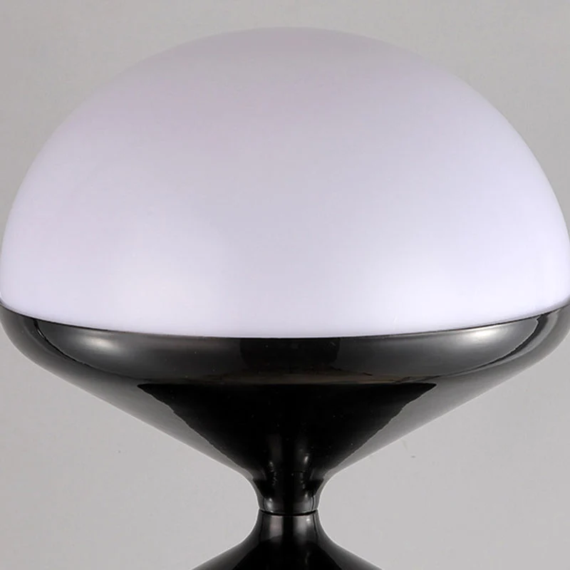 Contemporary Scandinavian Iron Acrylic Cream Round 1-Light Table Lamp For Bedroom