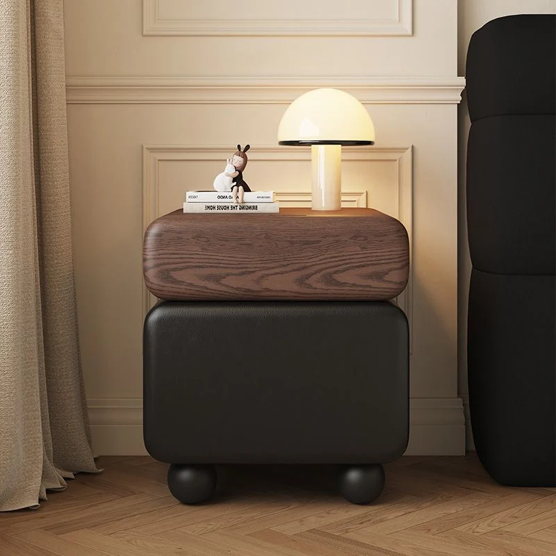 Traditional Vintage Square & Rectangular MDF Solid Wood Plywood Wood Pine Wood Microfiber Leather Nightstand 2-Drawer for Bedroom