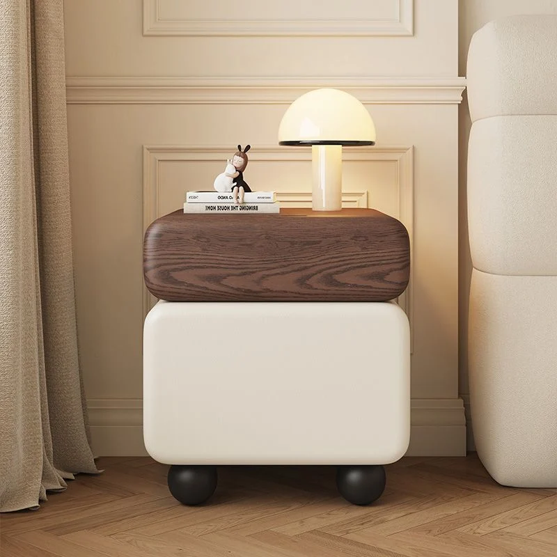 Traditional Vintage Square & Rectangular MDF Solid Wood Plywood Wood Pine Wood Microfiber Leather Nightstand 2-Drawer for Bedroom