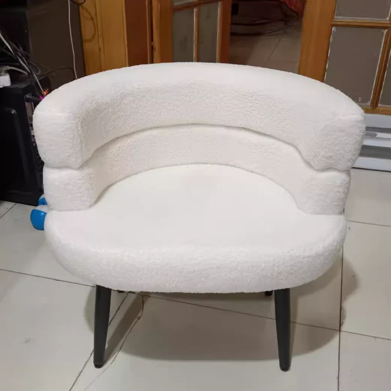 Contemporary Nordic Sherpa Fabric & Carbon Steel Curved Round Accent Chair For Bedroom & Living Room