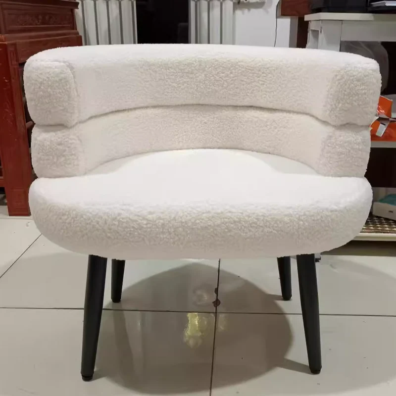 Contemporary Nordic Sherpa Fabric & Carbon Steel Curved Round Accent Chair For Bedroom & Living Room