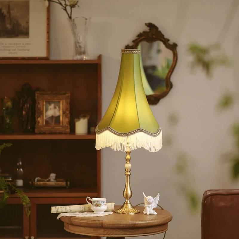 Traditional Vintage Brass & Fabric Conical 1-Light Table Lamp For Bedroom And Living Room