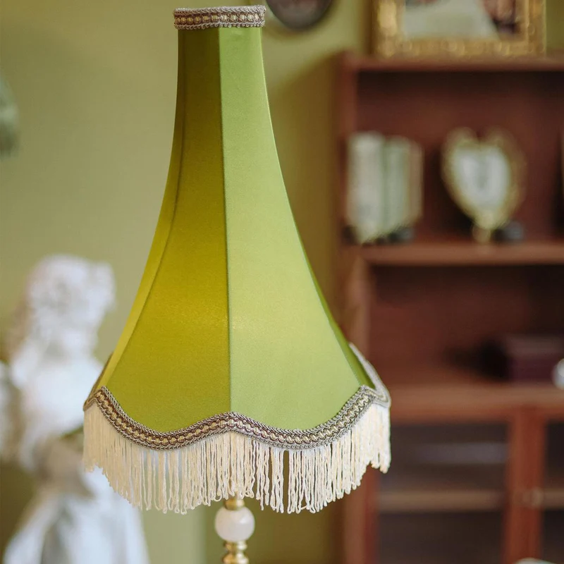 Traditional Vintage Brass & Fabric Conical 1-Light Table Lamp For Bedroom And Living Room