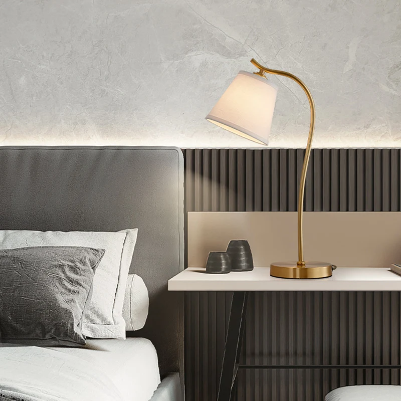 Modern Minimalist Brass & Fabric Round 1-Light Table Lamp For Bedroom And Living Room