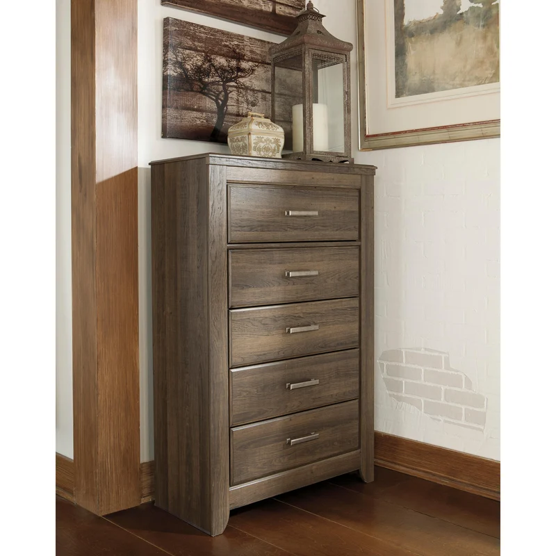 Signature Design by Ashley Juararo B251B42 7 pc Queen Poster Bedroom Set