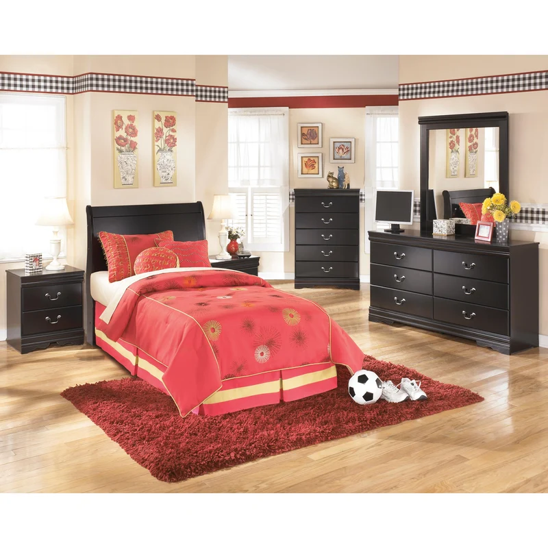 Signature Design by Ashley Huey Vineyard B128B1 Dresser and Mirror