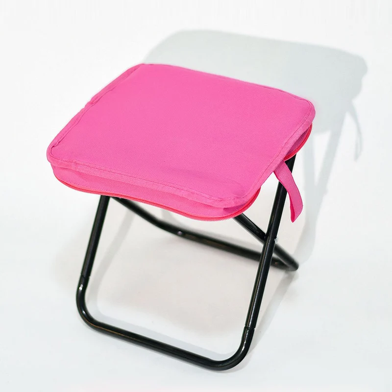 Modern Simplicity Oxford Fabric Carbon Steel Square Pocket Camping Low Stool With Foldable Design For Outdoor Patio